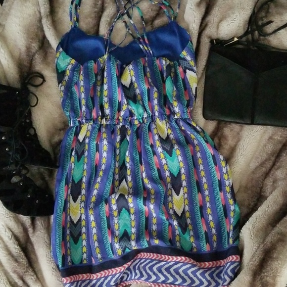 Pattern Dress - Picture 2 of 2